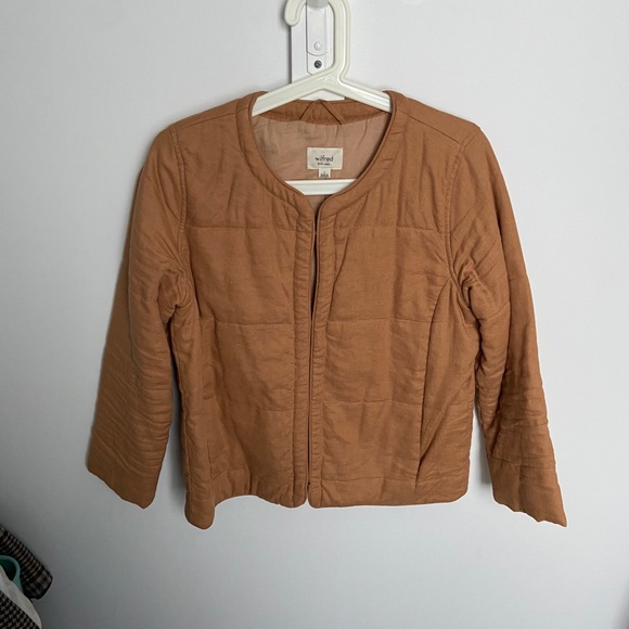 Aritzia Jackets & Blazers - Aritzia Quilted Puffer Jacket